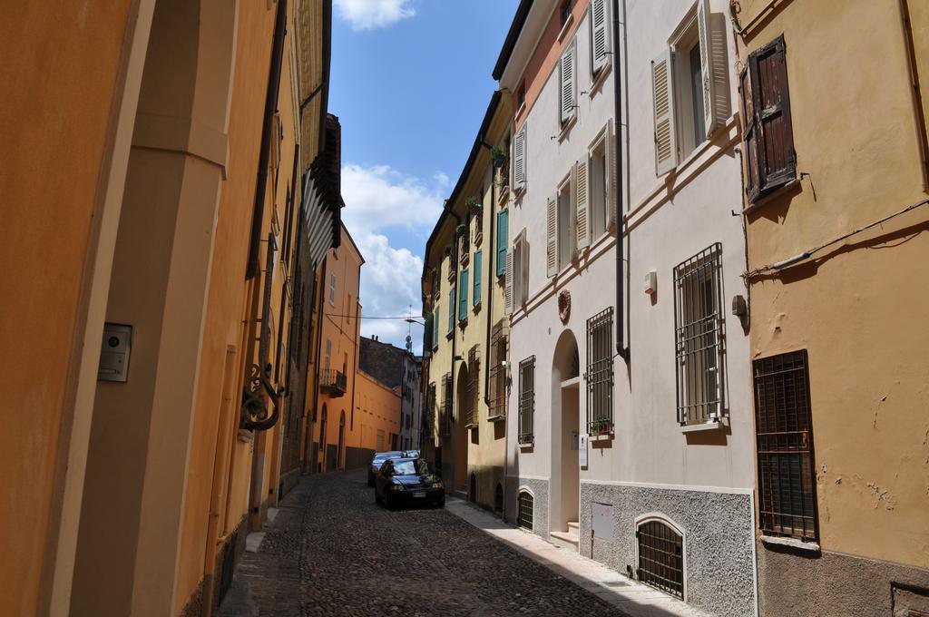 Domus Nova Residenza Il B&B Mantova Exteriör bild