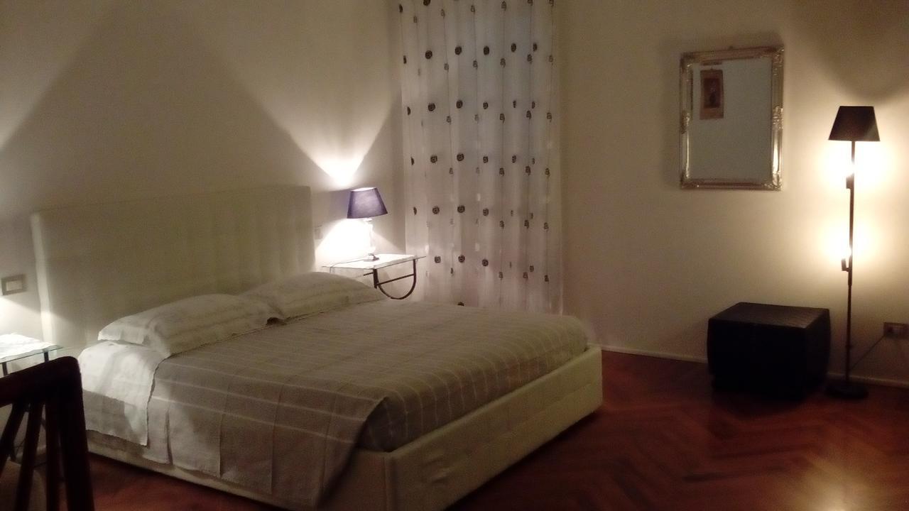 Domus Nova Residenza Il B&B Mantova Exteriör bild