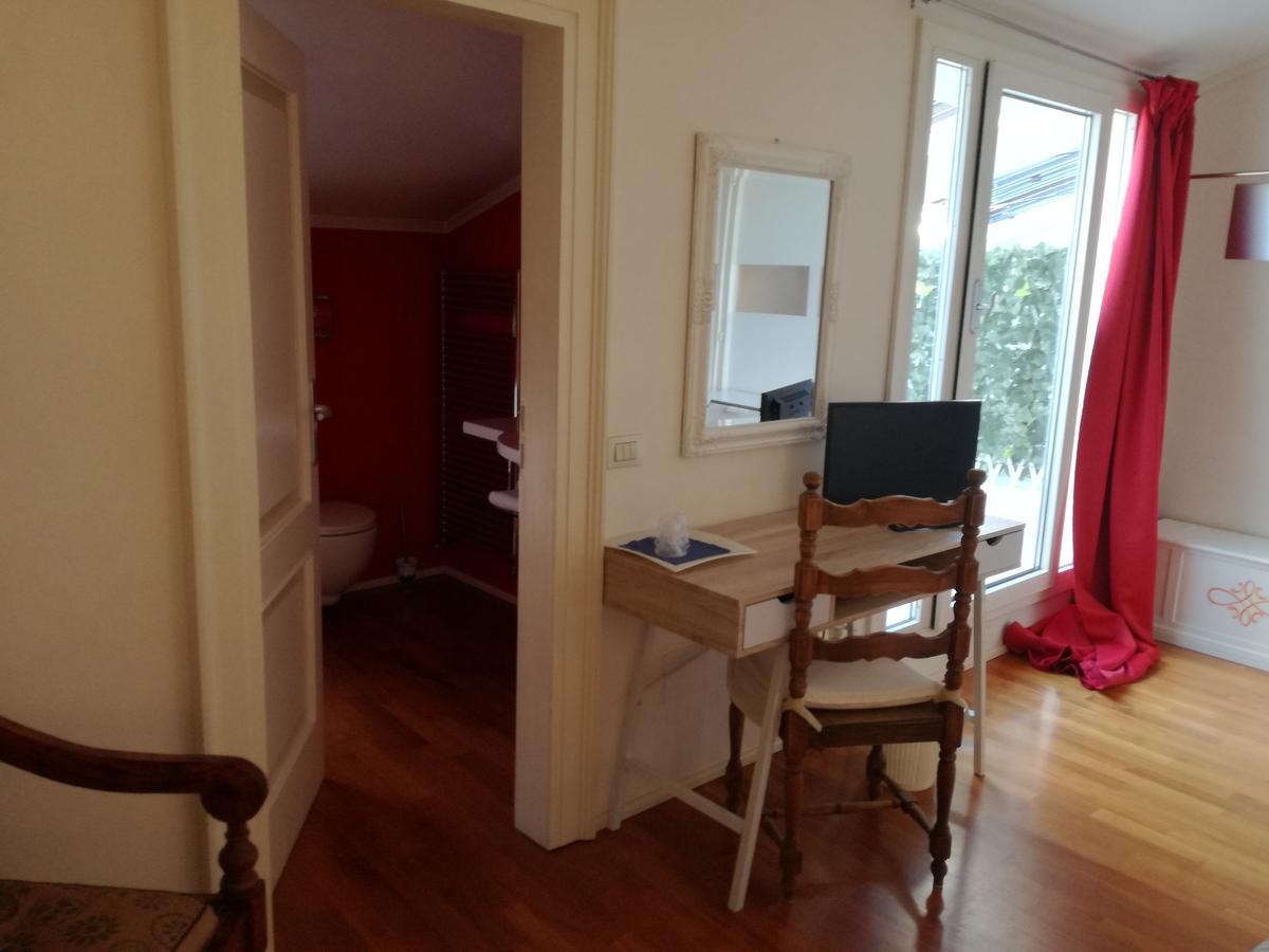 Domus Nova Residenza Il B&B Mantova Exteriör bild